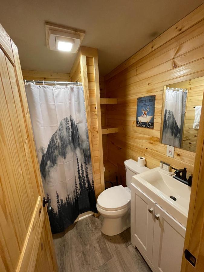 Newly Remodeled Motel In Gatlinburg! מראה חיצוני תמונה